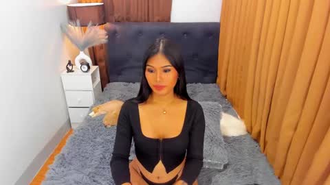 Snapshot of ella______ chatting on 01/02/25, 02:13 Ella online show from 01/02/25, 02:13