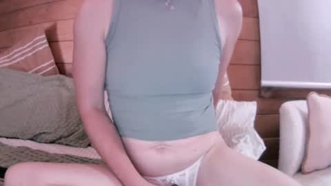 Ella - Girl Next Door online show from 02/25/25, 02:36