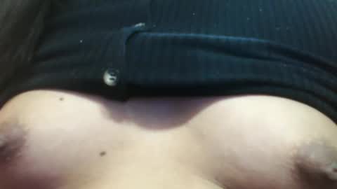 Snapshot of ellah_morena chatting on 02/03/25, 03:49 Ellah online show from 02/03/25, 03:49