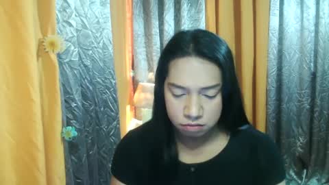 Snapshot of ellah_morena chatting on 02/05/25, 03:02 Ellah online show from 02/05/25, 03:02