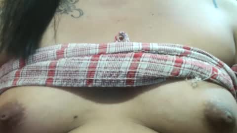 Snapshot of ellah_morena chatting on 02/08/25, 08:31 Ellah online show from 02/08/25, 08:31