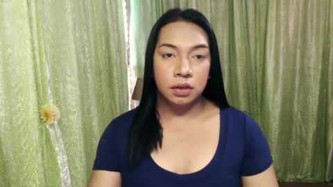 Snapshot of ellah_morena chatting on 02/24/25, 05:11 Ellah online show from 02/24/25, 05:11