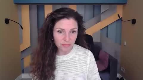 EllaLongs online show from 10/12/25, 11:31