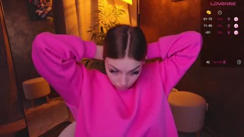Snapshot of ellamilla chatting on 01/05/25, 05:20 ellamilla online show from 01/05/25, 05:20