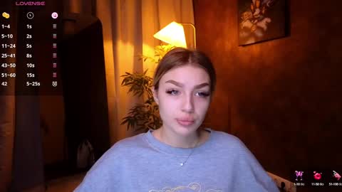 Snapshot of ellamilla chatting on 01/08/25, 05:37 ellamilla online show from 01/08/25, 05:37
