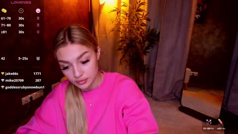 Snapshot of ellamilla chatting on 01/23/25, 11:58 ellamilla online show from 01/23/25, 11:58