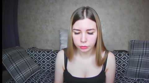 EllaNuar online show from 12/11/24, 02:09
