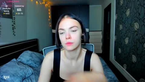 Luna online show from 10/08/25, 08:17