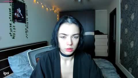 Luna online show from 10/29/25, 10:06