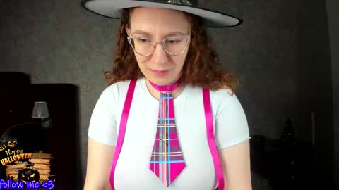 Ellie online show from 10/27/25, 07:23