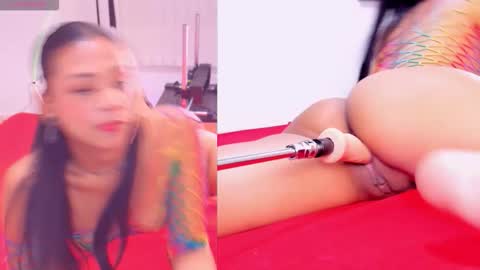 Snapshot of ellieblush chatting on 11/05/25, 02:39 Im Elli Im a little shy and blush online show from 11/05/25, 02:39