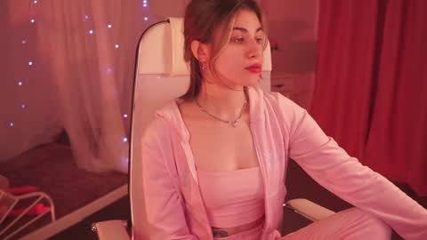 elliecutes online show from 02/01/25, 08:50