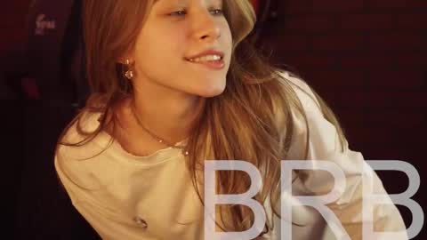 elliecutes online show from 03/09/25, 11:36