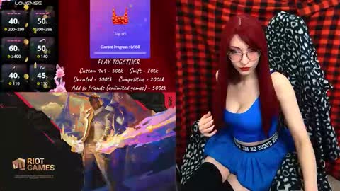Snapshot of elliemoor chatting on 09/13/25, 11:43 Elizabeth online show from 09/13/25, 11:43