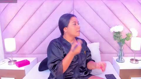   online show from 11/10/25, 12:37