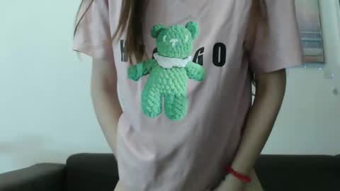 Snapshot of elliewalkersdreamgirl chatting on 01/24/25, 10:19 Effie1818 online show from 01/24/25, 10:19