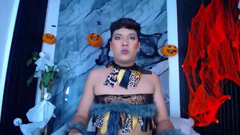 Ellis  online show from 10/18/25, 01:08