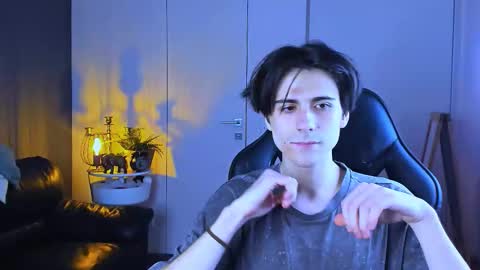 ellis_rin online show from 10/07/25, 07:11