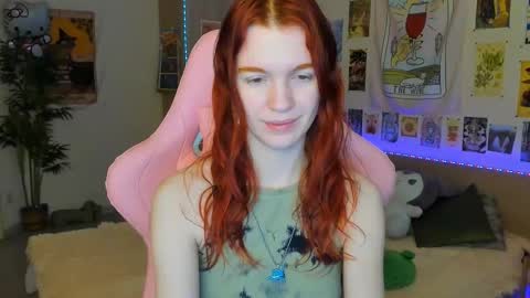 Elly     Fansly  online show from 02/09/25, 08:33