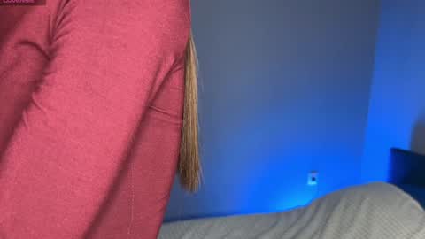 Snapshot of ellzabeth_ellison chatting on 02/04/25, 06:57 Im online Fri Sun Mon Tue Thu Fri Sat3 from 1000 online show from 02/04/25, 06:57