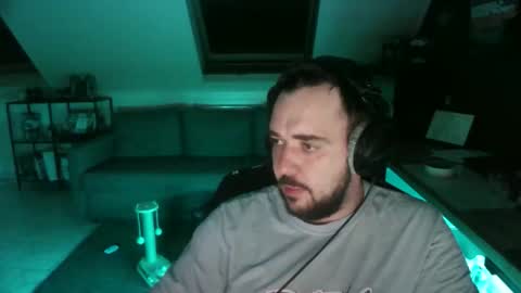 Elmo online show from 11/14/25, 09:24