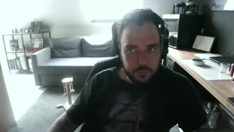 Elmo online show from 11/16/25, 01:06