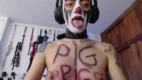 Snapshot of eloise_brown_ chatting on 12/25/24, 07:56 Chelsea Please help me to reach 100 thumbs up online show from 12/25/24, 07:56