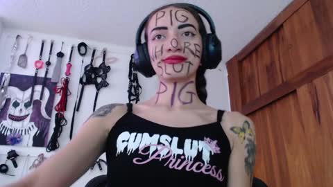 Snapshot of eloise_brown_ chatting on 01/07/25, 10:19 Chelsea Please help me to reach 100 thumbs up online show from 01/07/25, 10:19