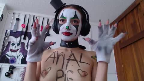 Snapshot of eloise_brown_ chatting on 03/02/25, 05:25 Chelsea Please help me to reach 100 thumbs up online show from 03/02/25, 05:25