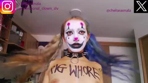 Snapshot of eloise_brown_ chatting on 10/01/25, 09:43 Chelsea Please help me to reach 100 thumbs up online show from 10/01/25, 09:43
