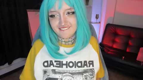 Eloise  . online show from 11/09/25, 04:55