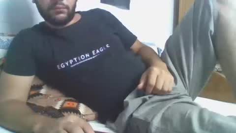 Snapshot of elphotographermedo chatting on 10/22/25, 09:47 Mr.M online show from 10/22/25, 09:47