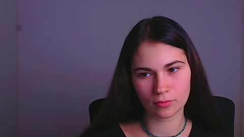 Elsa online show from 12/07/24, 07:54