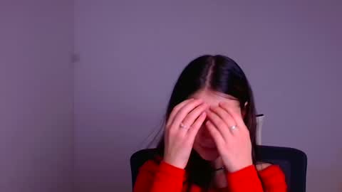 Elsa online show from 12/24/24, 10:39