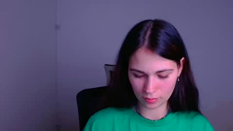 Elsa online show from 12/25/24, 10:37