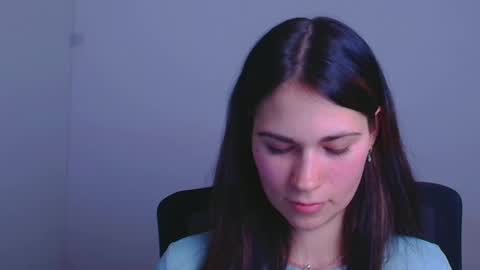 Elsa online show from 12/26/24, 10:41