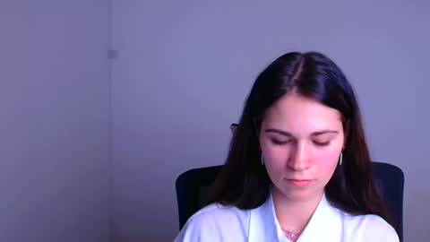 Elsa online show from 01/04/25, 10:24