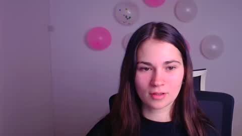 Elsa online show from 02/19/25, 07:59