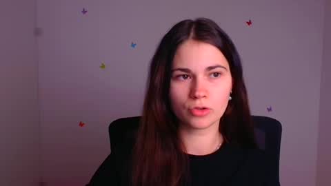 Elsa online show from 02/22/25, 07:47