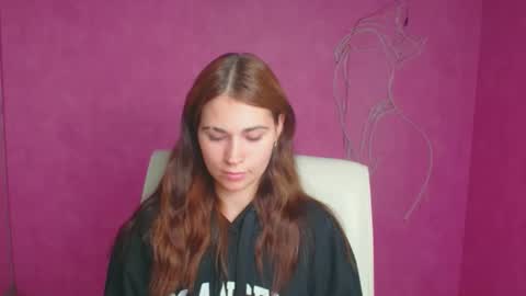 Elsa online show from 09/22/25, 06:15