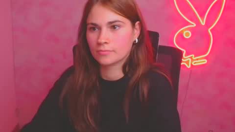 Elsa online show from 10/03/25, 07:00