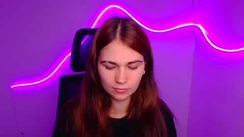 Elsa online show from 10/06/25, 05:49