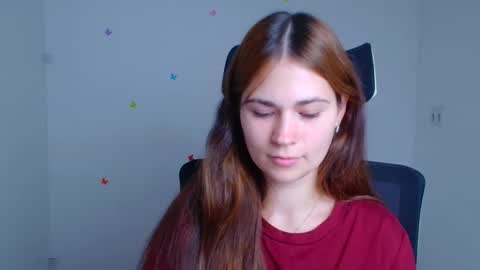 Elsa online show from 11/06/25, 07:42