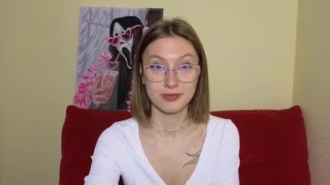 Snapshot of elsaangel chatting on 12/05/24, 03:15 elsaangel online show from 12/05/24, 03:15