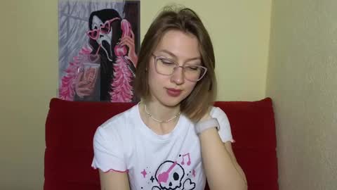Snapshot of elsaangel chatting on 01/10/25, 04:33 elsaangel online show from 01/10/25, 04:33