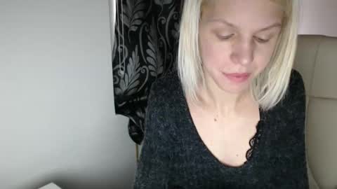 Snapshot of elssa_rush chatting on 03/02/25, 07:54 elssa_rush online show from 03/02/25, 07:54