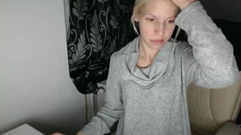 Snapshot of elssa_rush chatting on 03/07/25, 03:51 elssa_rush online show from 03/07/25, 03:51
