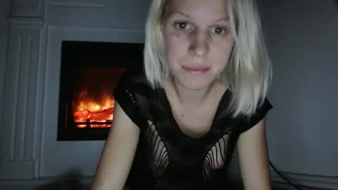 elssa_rush online show from 11/02/25, 06:21
