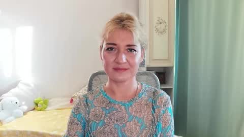 Snapshot of elviraforyou chatting on 12/04/24, 10:35 Elvira online show from 12/04/24, 10:35