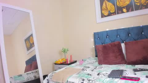 ema garcia  online show from 01/05/25, 01:58